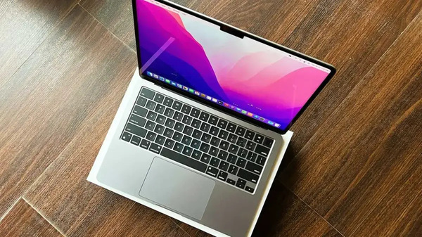 Apple MacBook Air मॉडल M3 चिपसेट के साथ भारत में लॉन्च, जाने कीमत Apple MacBook Air मॉडल M3 चिपसेट के साथ भारत में लॉन्च, जाने कीमत