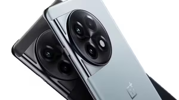 OnePlus के इस प्रीमियम स्मार्टफोन पर 10,000 रुपये तक की छूट, यहां जाने