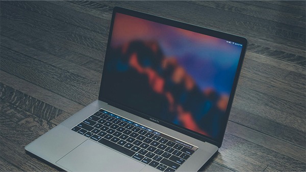 बरसात में कैसे रखें अपने महंगे लैपटॉप का ख्‍याल?