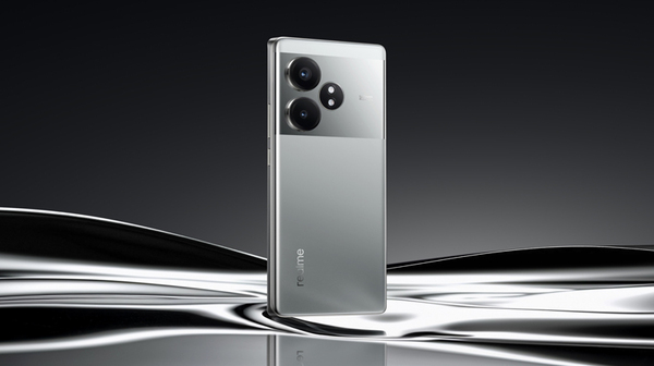 Realme GT 6T को आज पहली सेल में 4 हजार तक डिस्काउंट के साथ खरीदें