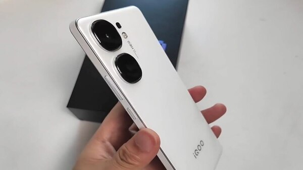 iQOO Neo 9S Pro+ की इन तीन बड़े अपग्रेड के साथ होगी एंट्री, यहां जाने iQOO Neo 9S Pro+ की इन तीन बड़े अपग्रेड के साथ होगी एंट्री, यहां जाने