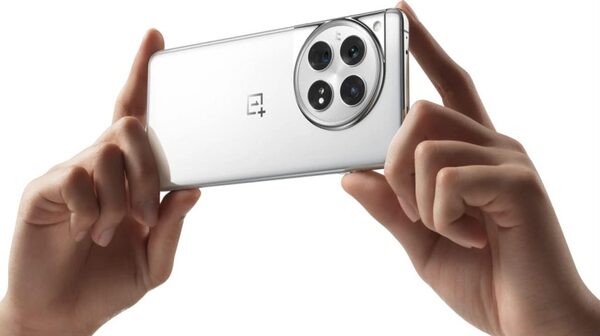  OnePlus 12 Glacial White एडिशन भारत में लॉन्च, 6 जून से शुरू होगी सेल