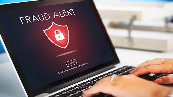 स्मिशिंग' का बढ़ता खतरा और जानिए इससे कैसे करें बचाव?