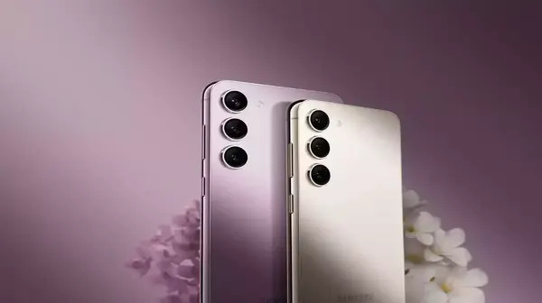 Samsung के इस प्रीमियम 5G फोन की कीमत में 25000 रुपये तक की कटौती 