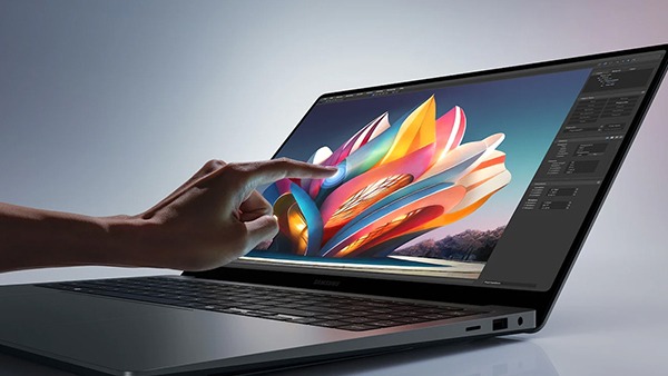 Samsung ने पेश किया सबसे दमदार लैपटॉप Samsung Galaxy Book4 Ultra
