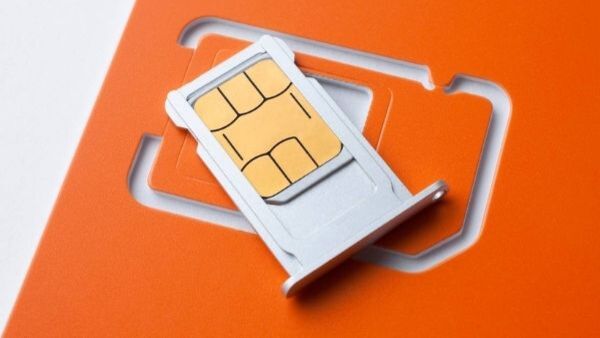 New Sim Cards Rules: आसान और सुरक्षित हुआ सिम कार्ड खरीदना New Sim Cards Rules: आसान और सुरक्षित हुआ सिम कार्ड खरीदना