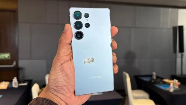 भारत में Galaxy S25 Ultra AI एजेंट्स फीचर्स के साथ लॉन्च 