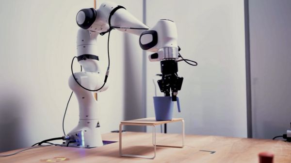 इंसानों जैसी सोच वाला Meta का अगला-जेनरेशन AI मॉडल इंसानों जैसी सोच वाला Meta का अगला-जेनरेशन AI मॉडल