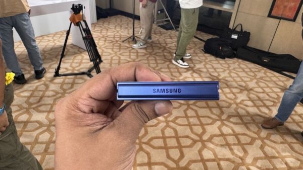 7 प्वाइंट में समझें Samsung Galaxy Z Flip 7 को