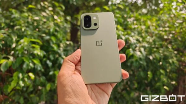 OnePlus 13R, OnePlus 13s और Nord सीरीज पर जबरदस्त छूट