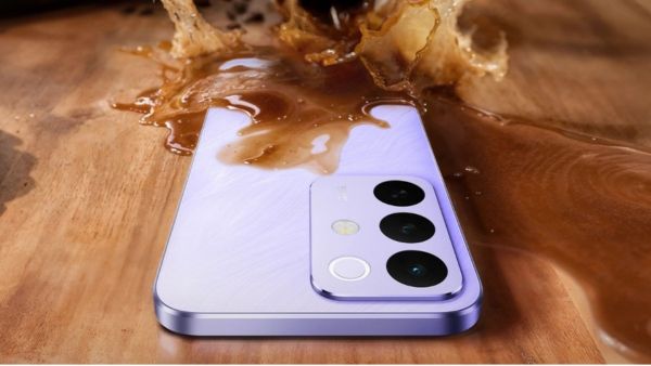 Realme C85 5G और Nothing Phone 3a Lite का कंपेरिजन