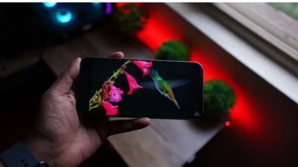 OPPO Find X9 Pro: क्या यह 2025 का बेस्ट फ्लैगशिप कैमरा फोन है?