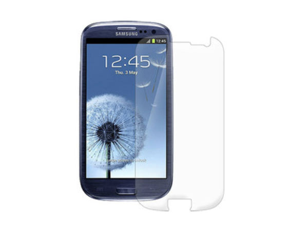 Amzer 93960 Anti-Glare Screen Protector with Cleaning Cloth