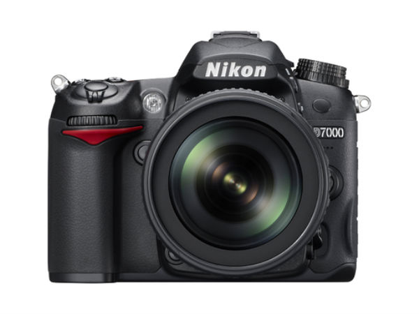 Nikon D7000 SLR
