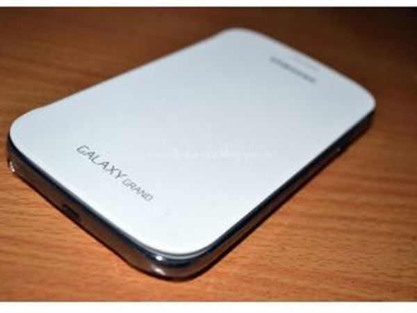 Flip Cover Case - White:
