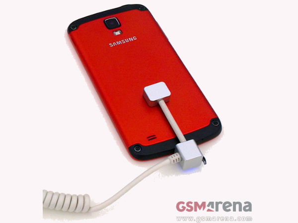 Samsung Galaxy S4 Active: First Real Images