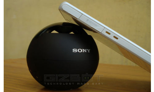 Sony SRS-BTV5 Wireless Speaker System - Hands On Review