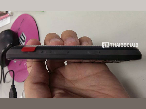 BlackBerry 9720 Leaked Image 7