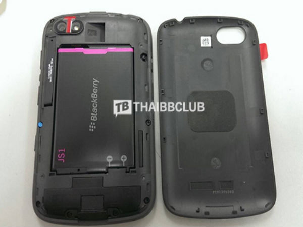 BlackBerry 9720 Leaked Image 8