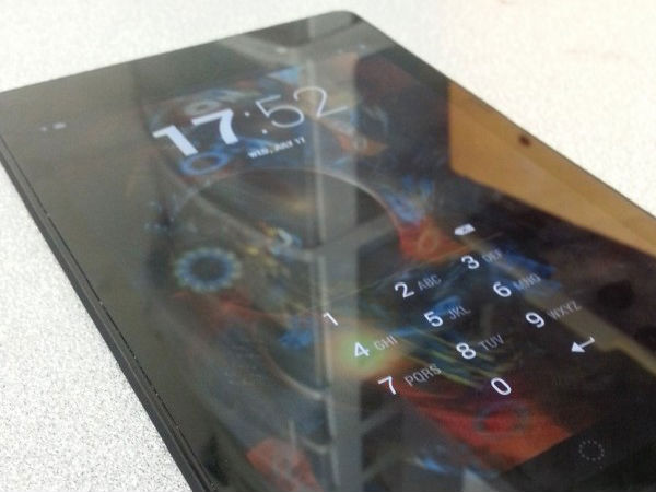 2 Generation Nexus 7 Display