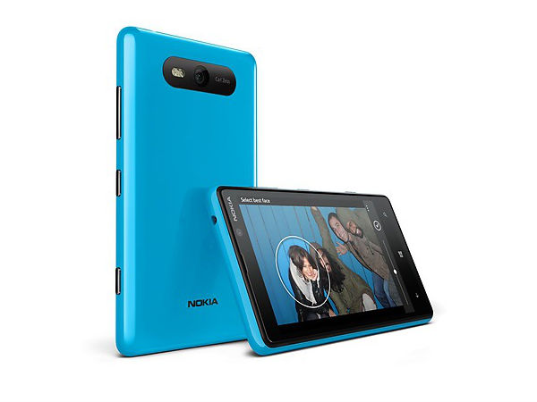 Nokia Lumia 820