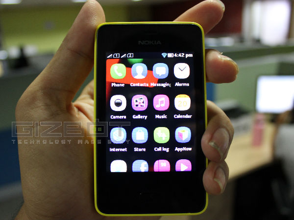 Nokia Asha 501 Dual SIM Hand On Review : Stylish, Budget Phone