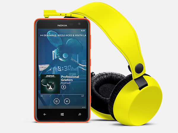 Nokia Lumia 625: 
