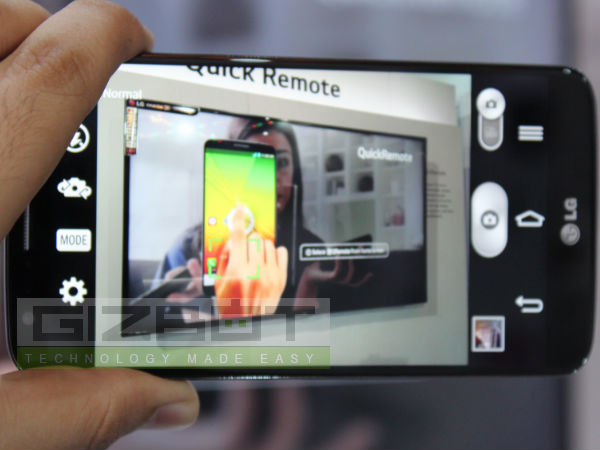 New LG G2 Smartphone Hands On Review: First Look