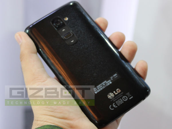 New LG G2 Smartphone Hands On Review: First Look