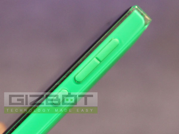 Nokia Asha 503, 502 and 500 Hands on: First look Nokia Asha 503, 502 and 500 Hands on: First look