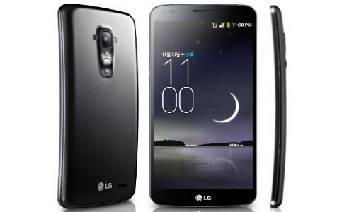 LG G Flex Video Surfaces On YouTube Showing Flexible Body