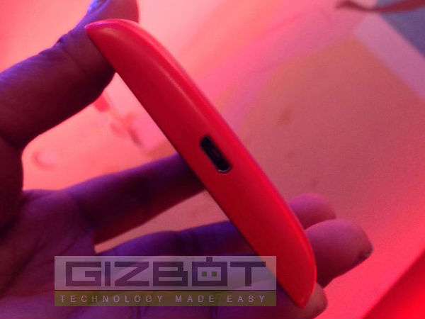 Nokia Lumia 525 Hands On: First Look