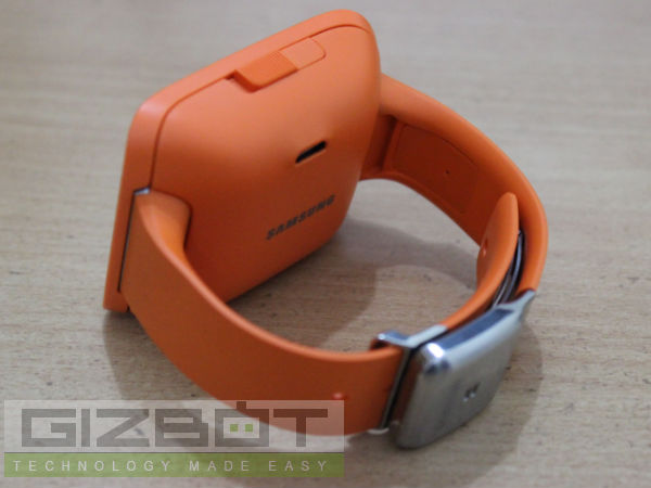 Samsung Galaxy Gear Hands on Review: Designed for High Performance Samsung Galaxy Gear Hands on Review: Designed for High Performance