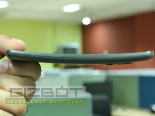 LG G Flex Hands on Review: Curving Its Way Straight to Top