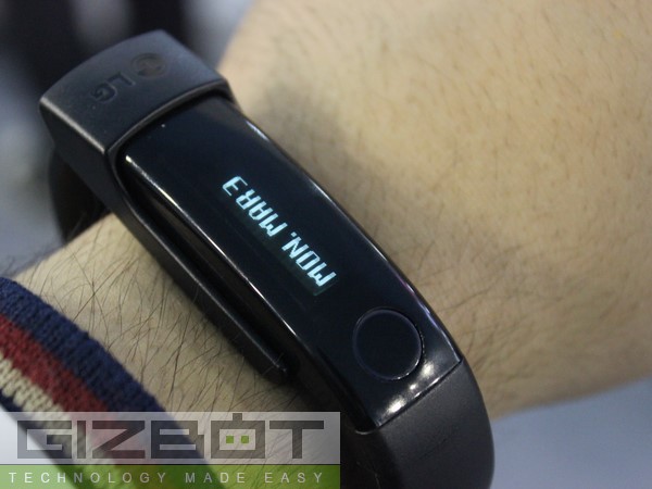 LG Lifeband Touch Hands on and First Look LG Lifeband Touch Hands on and First Look