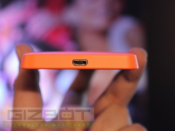 Nokia Lumia 630 Hands on and First Look