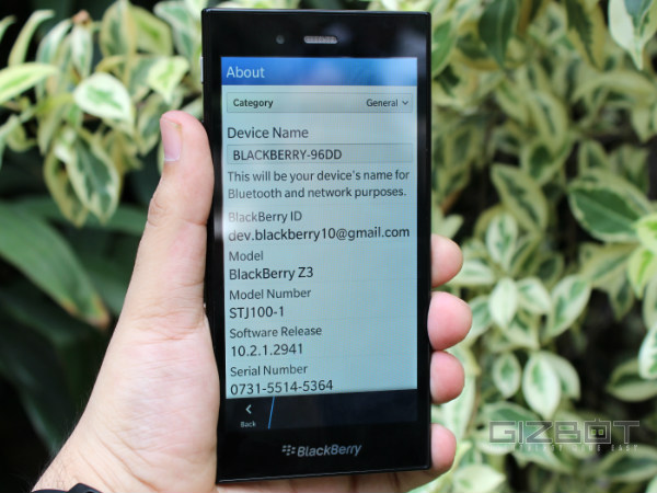 BlackBerry Z3 Hands on And First Look: Good, But No Wow Factor