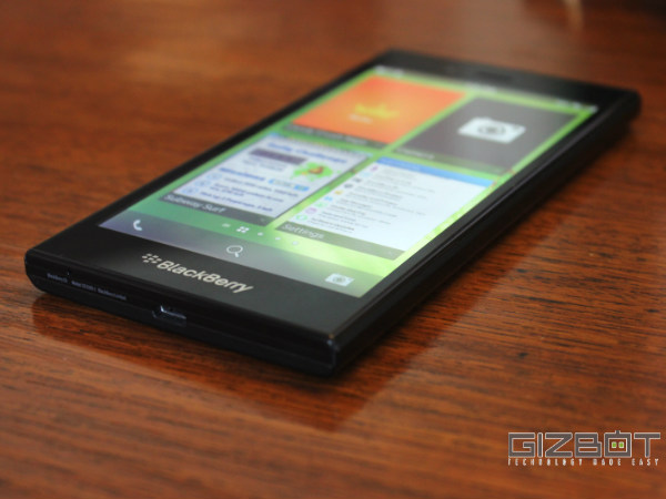 BlackBerry Z3 Hands on And First Look: Good, But No Wow Factor