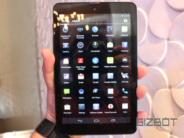 Digiflip Pro XT712 Hands on and First Look