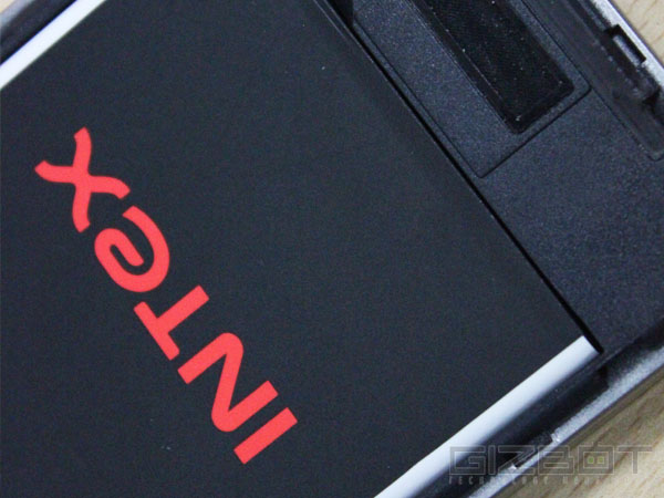 Intex Aqua Style Review