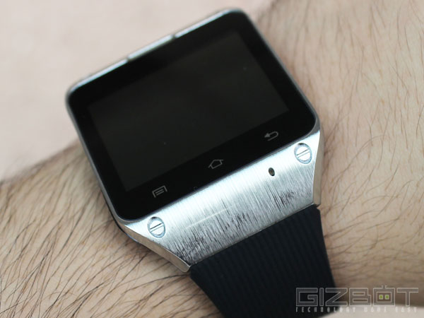 Spice Smart Pulse Review: Your Everyday Wearable Smartphone
