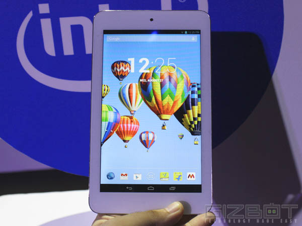 Flipkart Digiflip Pro ET701 Hands-on And First Look Flipkart Digiflip Pro ET701 Hands-on And First Look