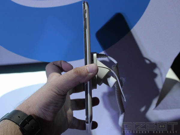 Flipkart Digiflip Pro ET701 Hands-on And First Look Flipkart Digiflip Pro ET701 Hands-on And First Look