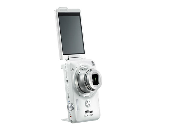 Nikon Launches Coolpix S6900 'Selfie' Camera - Gizbot News