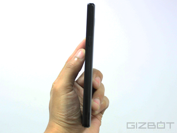 Philips W3500 Full Review: The Battery Will Leverage this Smartphone