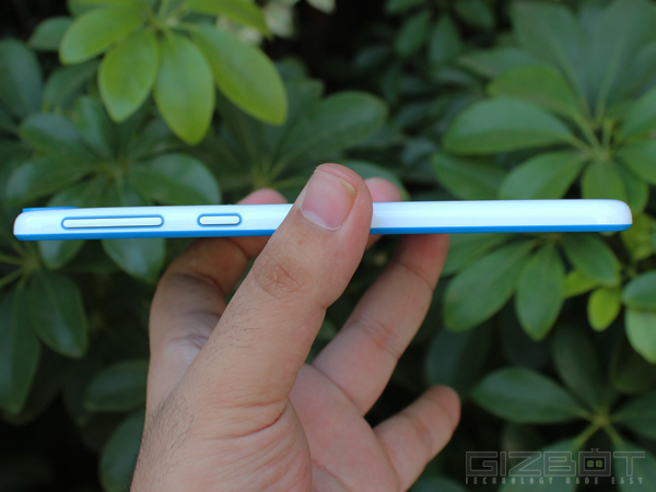 HTC Desire 820 First Look HTC Desire 820 First Look