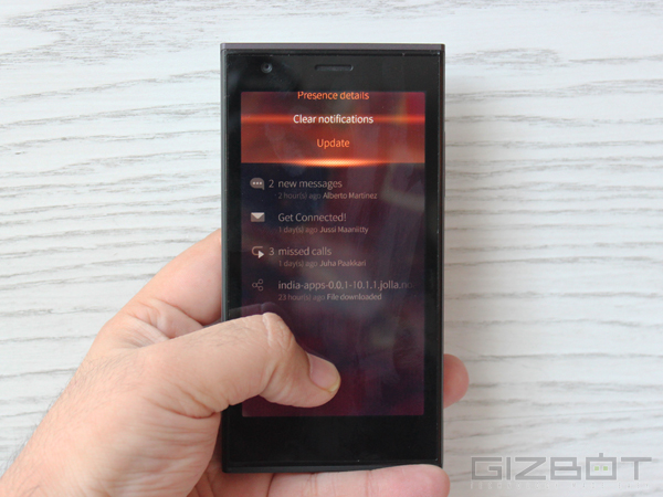 Jolla Smartphone First Look: Steals the Show Without Much Gimmicks