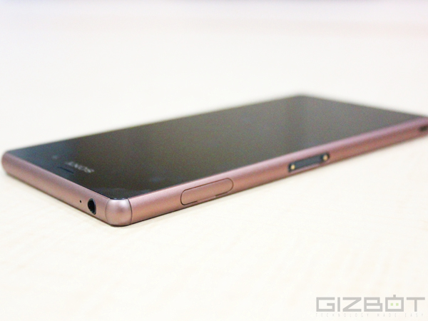 Sony Xperia Z3 Hands On and First Look