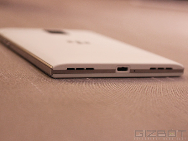 BlackBerry Passport First Look: Strictly For BlackBerry Loyalists BlackBerry Passport First Look: Strictly For BlackBerry Loyalists