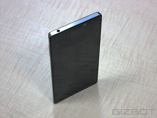 Lenovo Vibe Z2 Pro Hands On and First Look: A Monster in Every Aspect